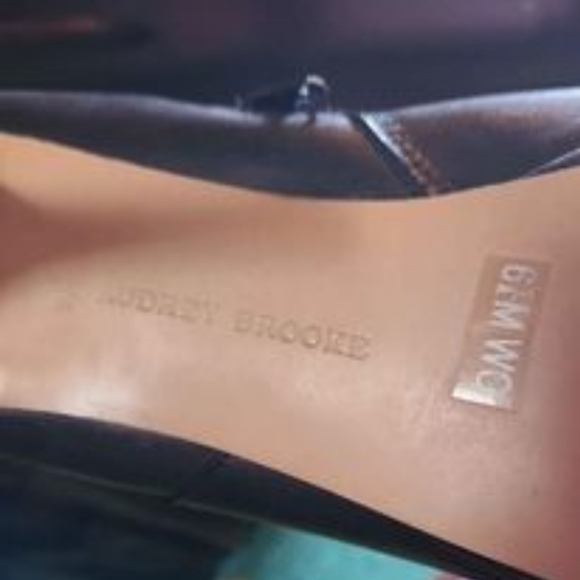 Audrey Brooke 3 inch heels - Picture 2 of 5